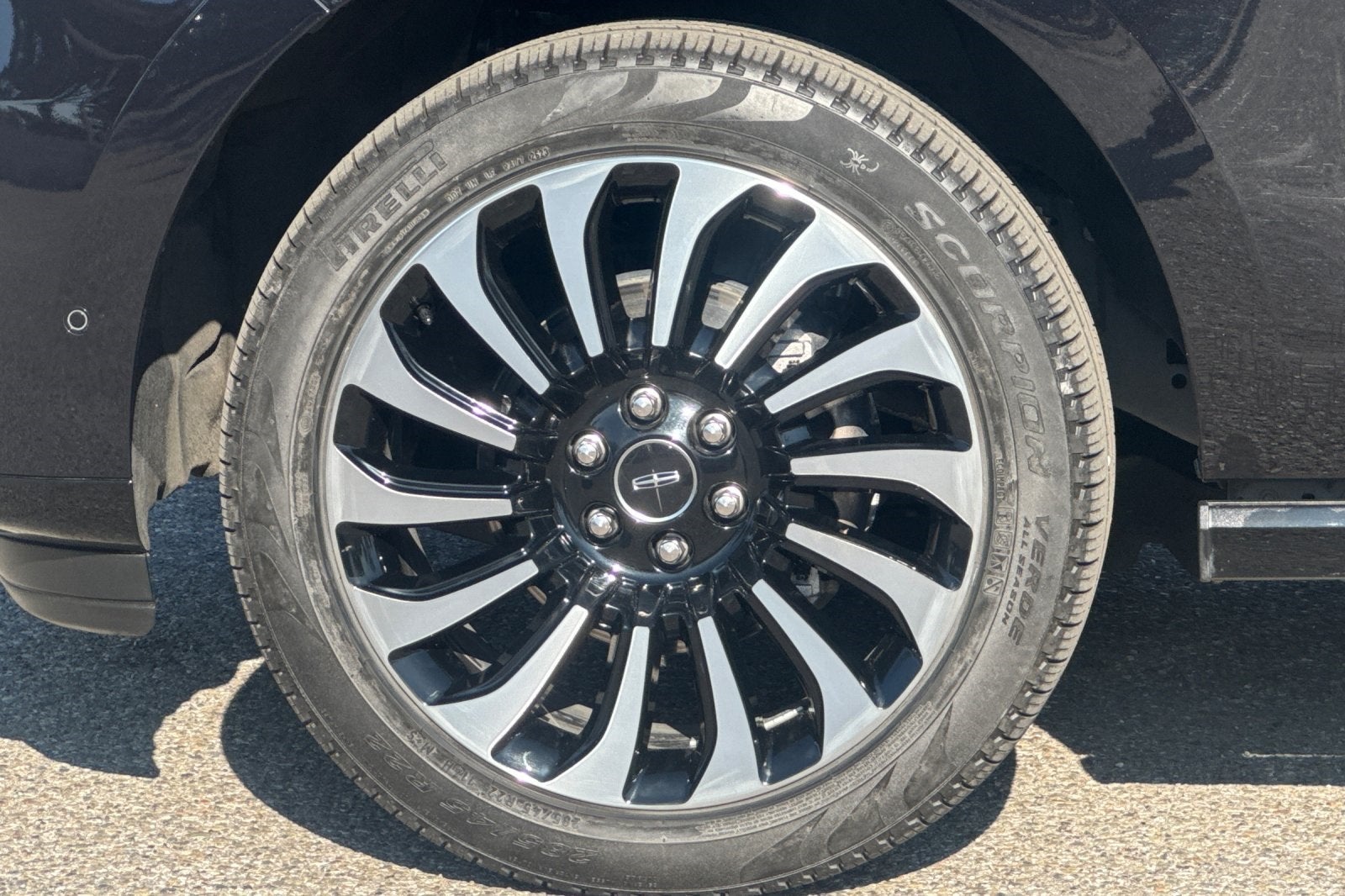 2022 Lincoln Navigator L L Black Label Equipment Group 800A Black Label