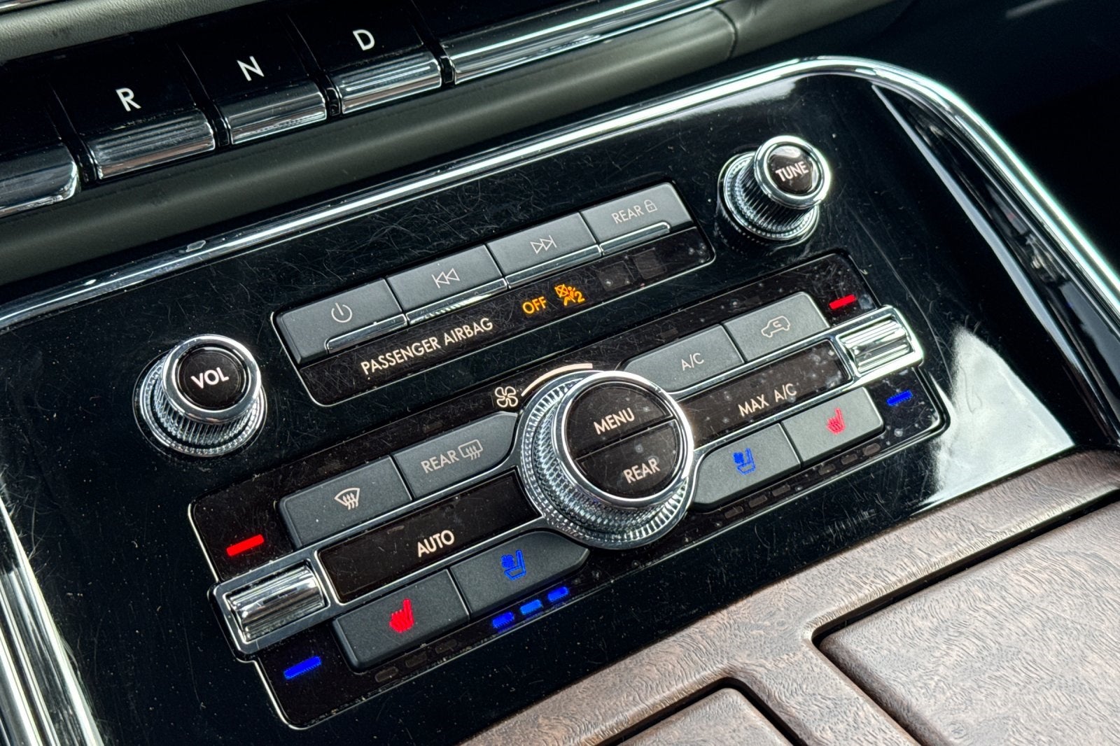 2022 Lincoln Navigator L Black Label