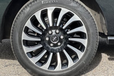 2022 Lincoln Navigator L Black Label