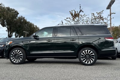 2022 Lincoln Navigator L Black Label