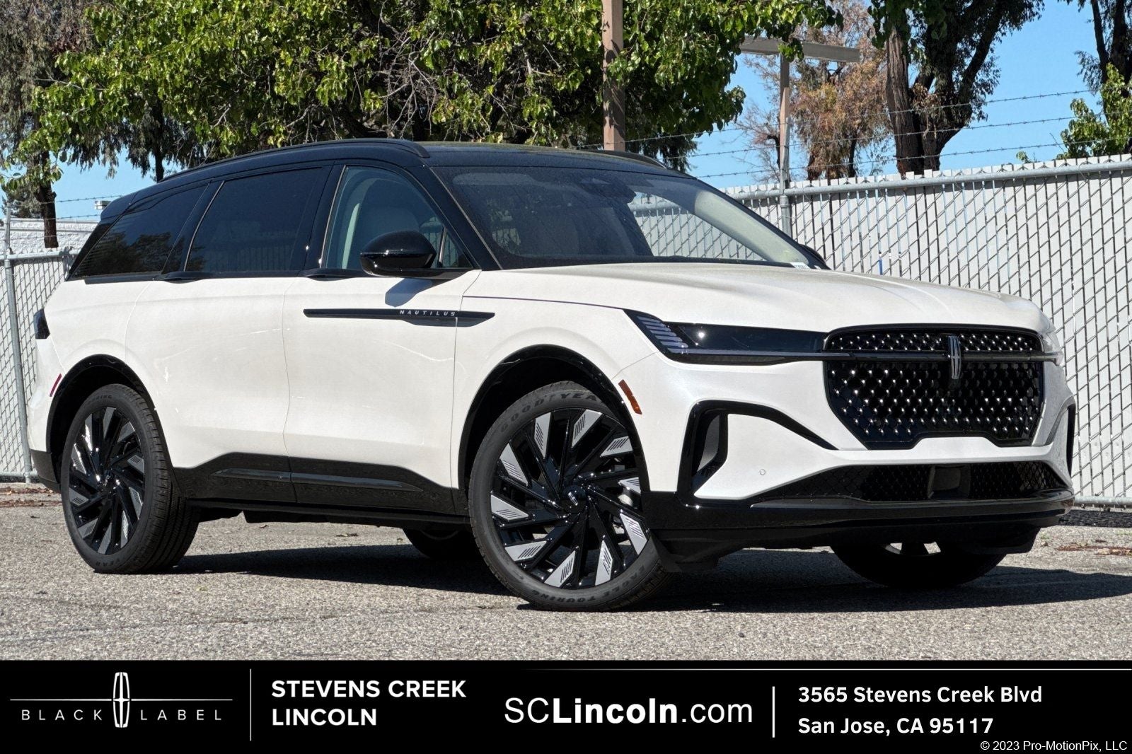 2026 Lincoln Nautilus Reserve