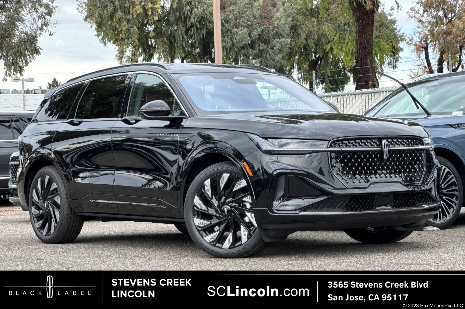 2025 Lincoln Nautilus Black Label