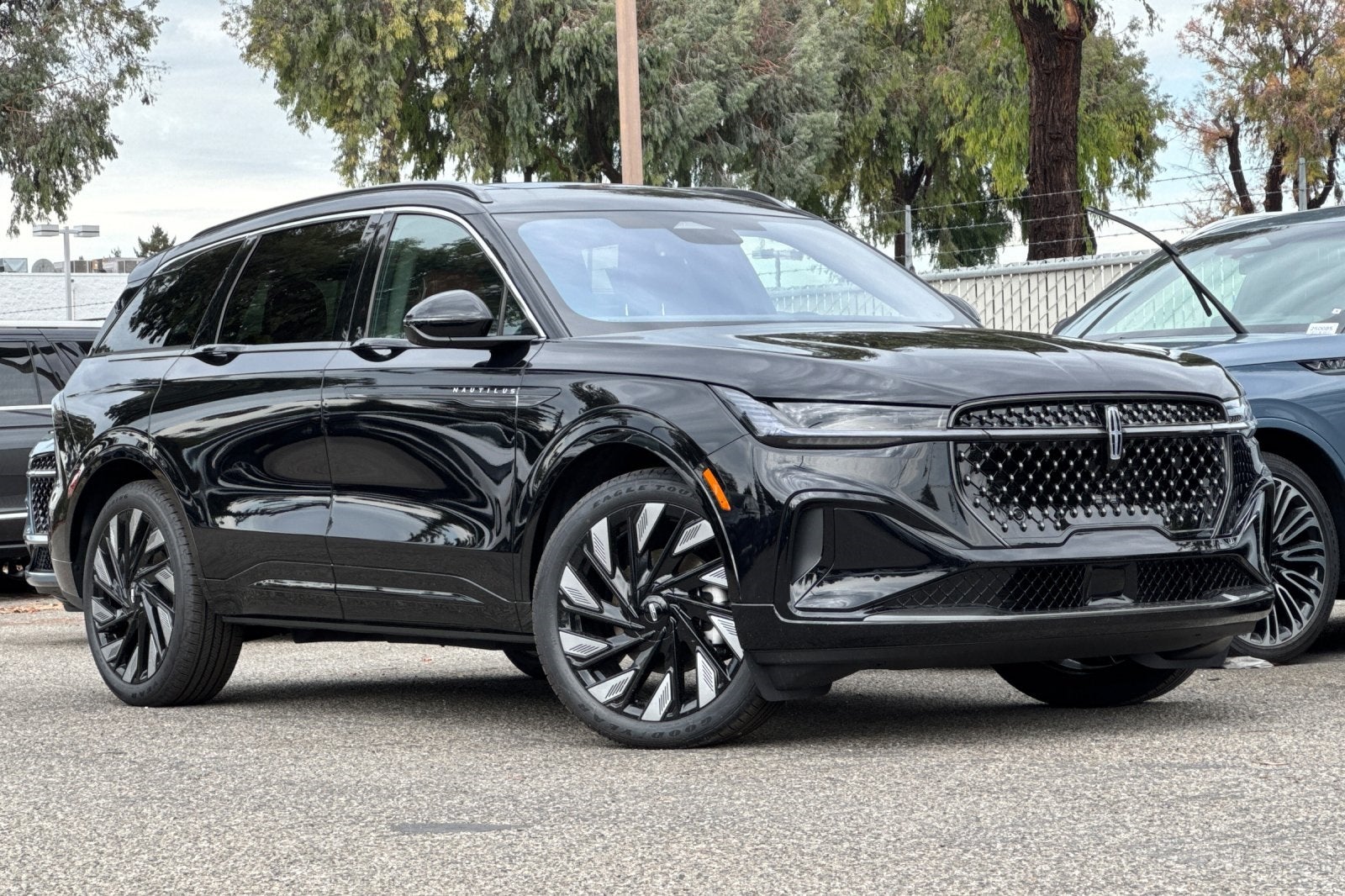 2025 Lincoln Nautilus Black Label