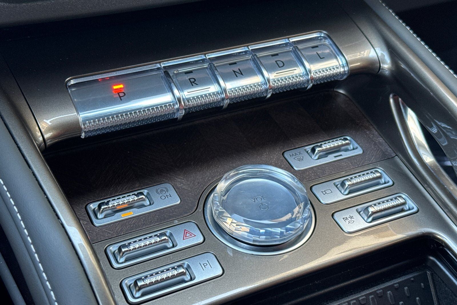 2024 Lincoln Nautilus Black Label
