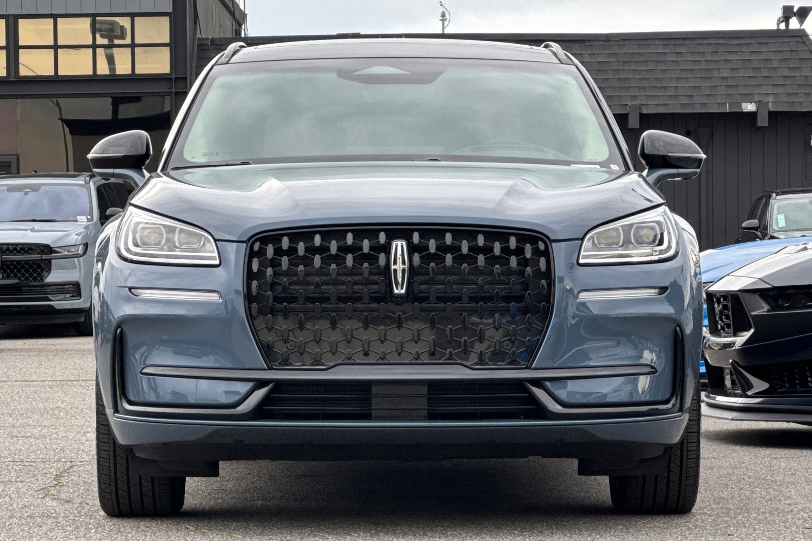 2025 Lincoln Corsair Plug-In Hybrid Grand Touring Equipment Group 302A