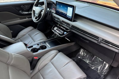 2025 Lincoln Corsair Plug-In Hybrid Grand Touring Equipment Group 302A