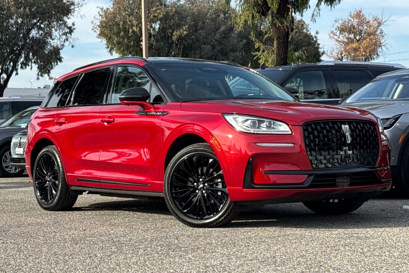 2025 Lincoln Corsair Plug-In Hybrid Grand Touring Equipment Group 302A