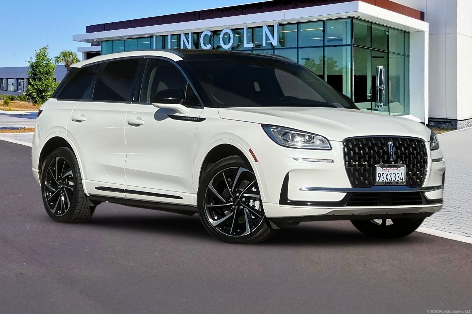 2024 Lincoln Corsair Plug-In Hybrid Grand Touring Equipment Group 300A
