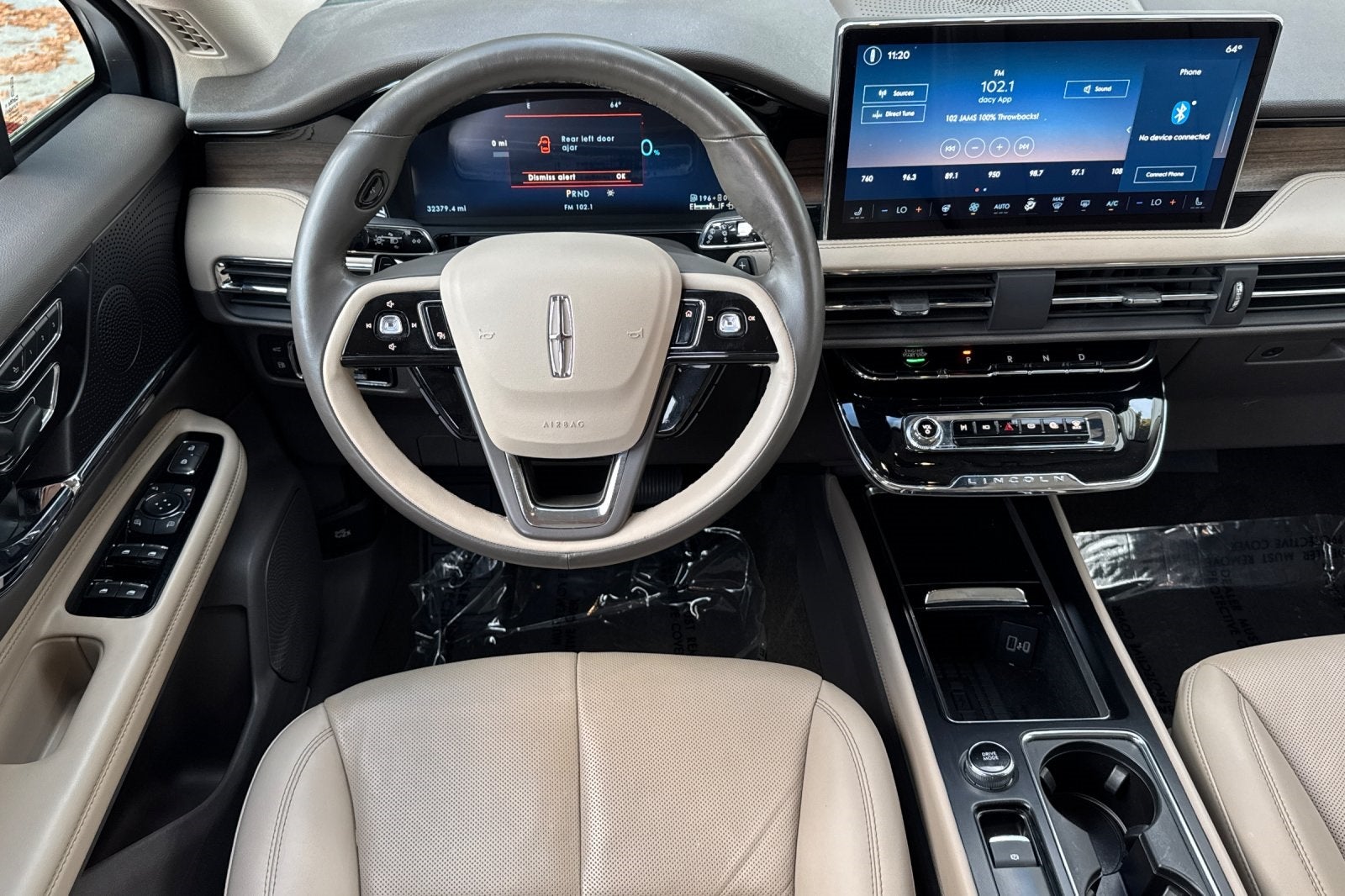 2023 Lincoln Corsair Plug-In Hybrid Grand Touring Equipment Group 301A