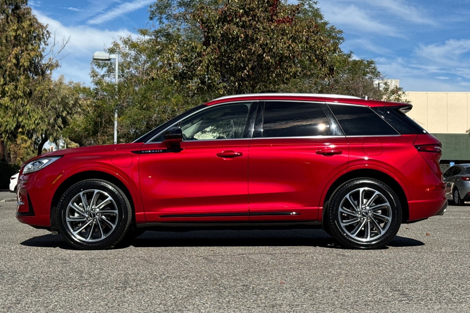 2023 Lincoln Corsair Plug-In Hybrid Grand Touring Equipment Group 301A
