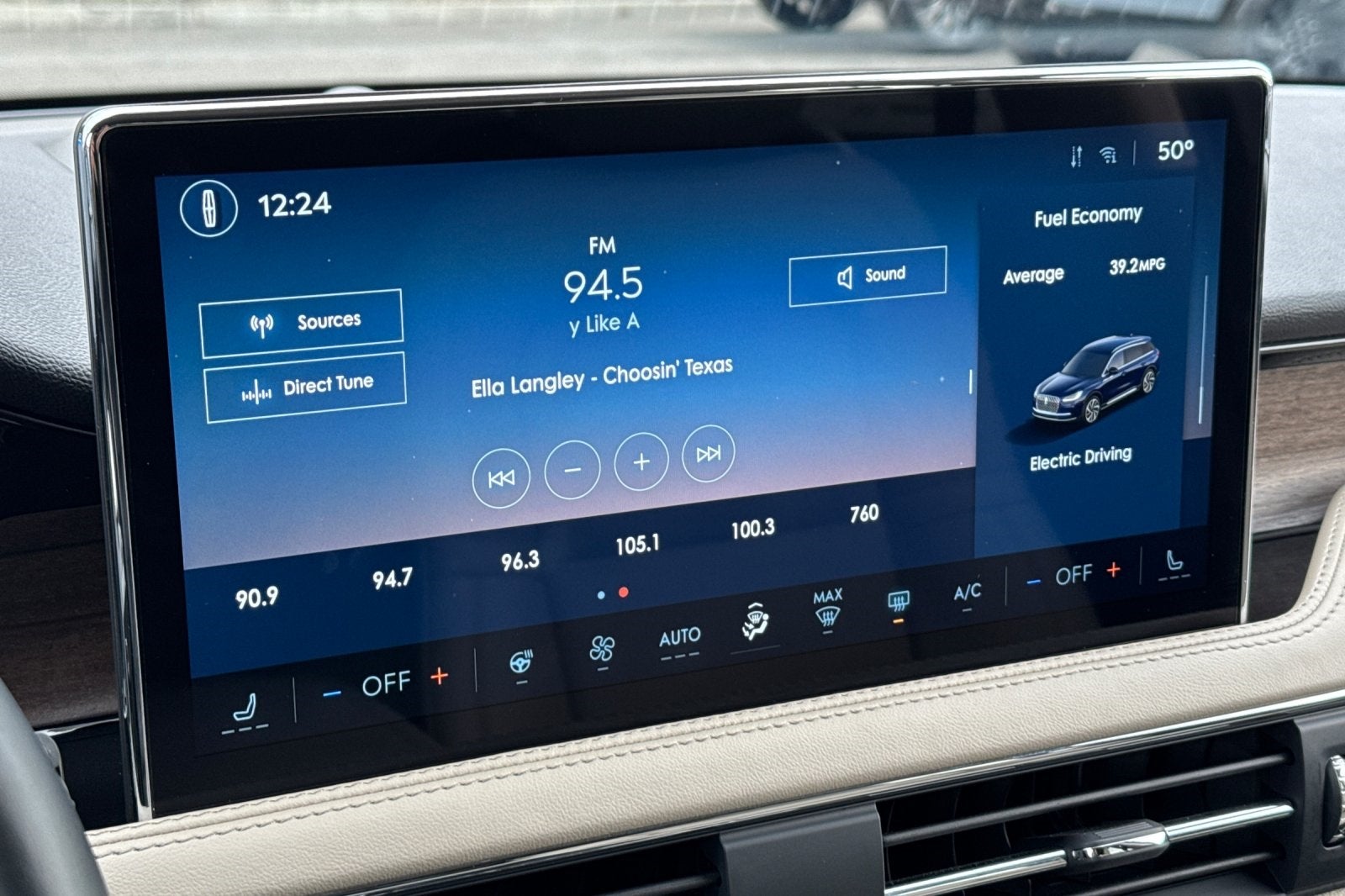 2025 Lincoln Corsair Plug-In Hybrid Grand Touring Equipment Group 301A