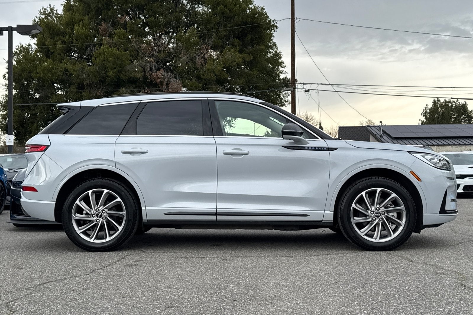 2025 Lincoln Corsair Plug-In Hybrid Grand Touring Equipment Group 301A