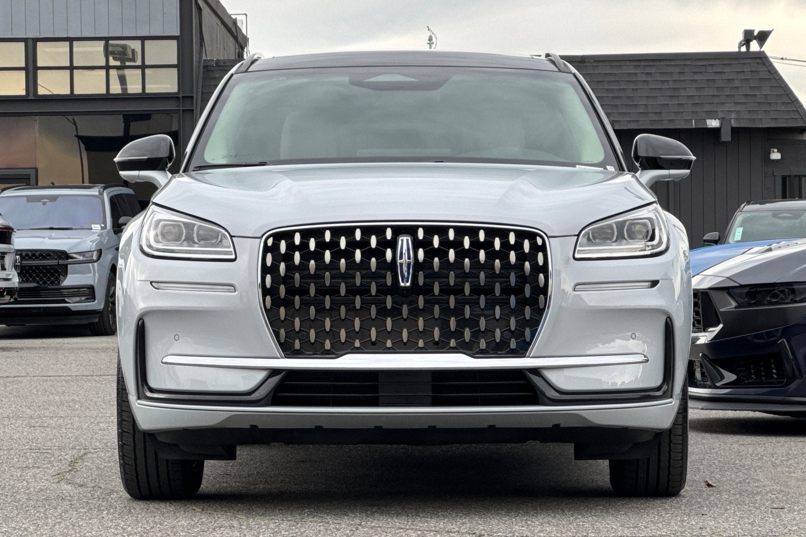 2025 Lincoln Corsair Plug-In Hybrid Grand Touring Equipment Group 301A