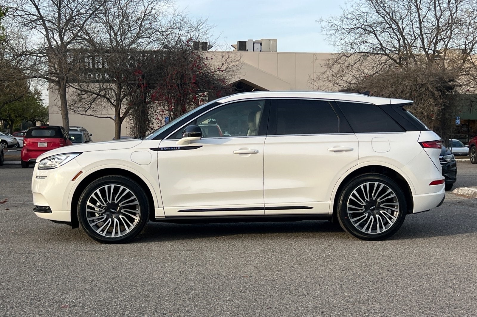 2022 Lincoln Corsair Grand Touring Equipment Group 300A