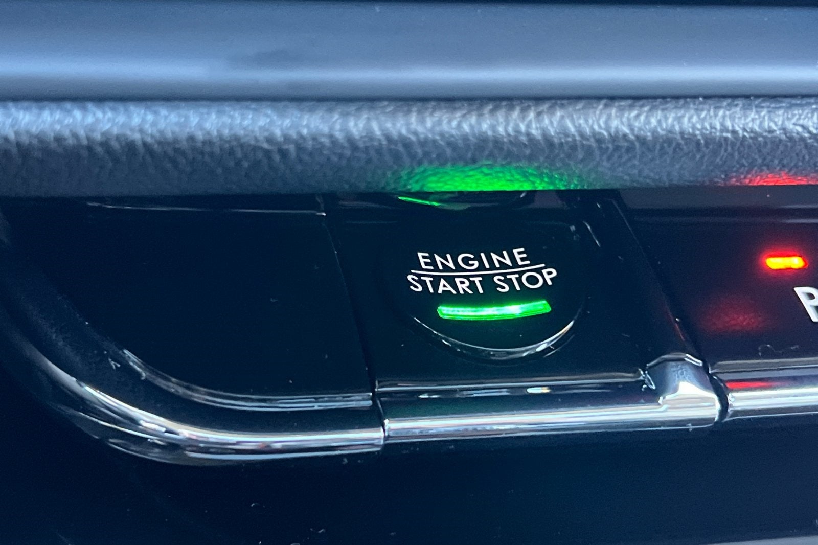 2025 Lincoln Corsair Plug-In Hybrid Grand Touring Equipment Group 301A