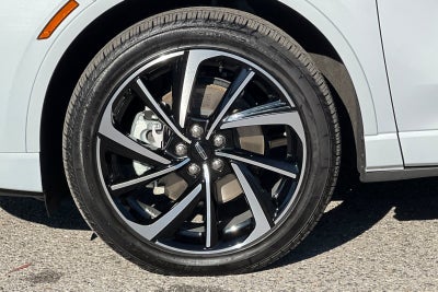 2025 Lincoln Corsair Plug-In Hybrid Grand Touring Equipment Group 301A