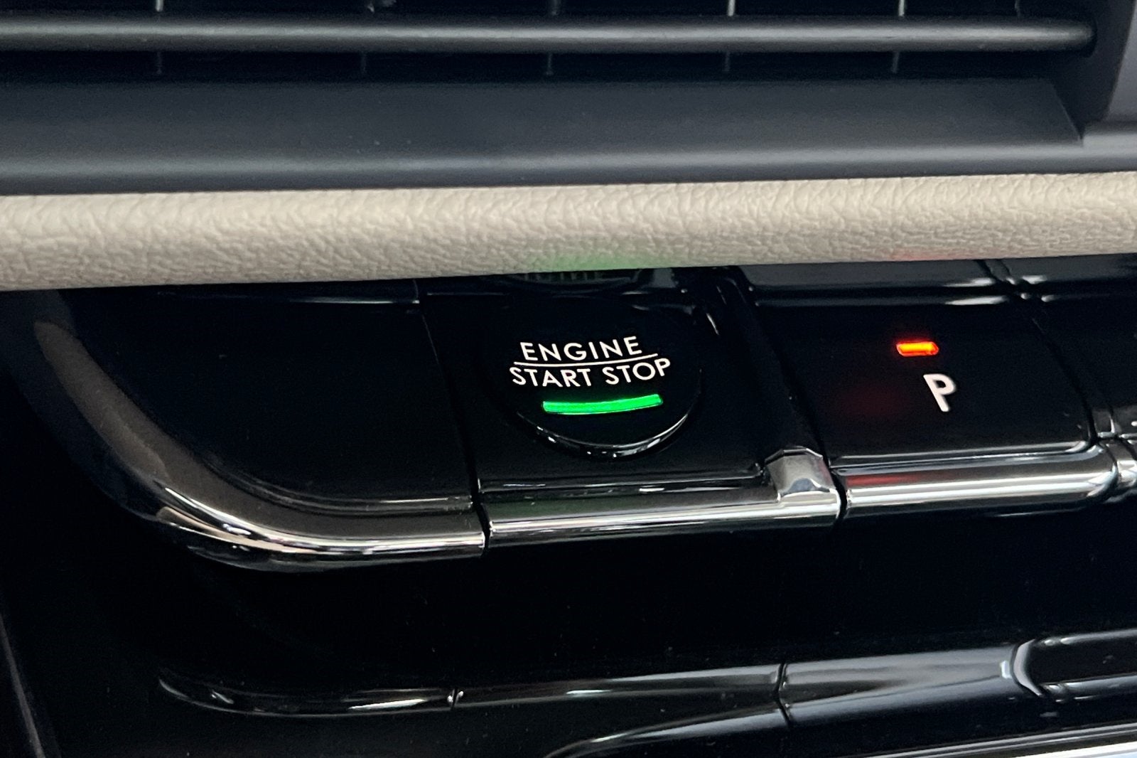 2025 Lincoln Corsair Plug-In Hybrid Grand Touring