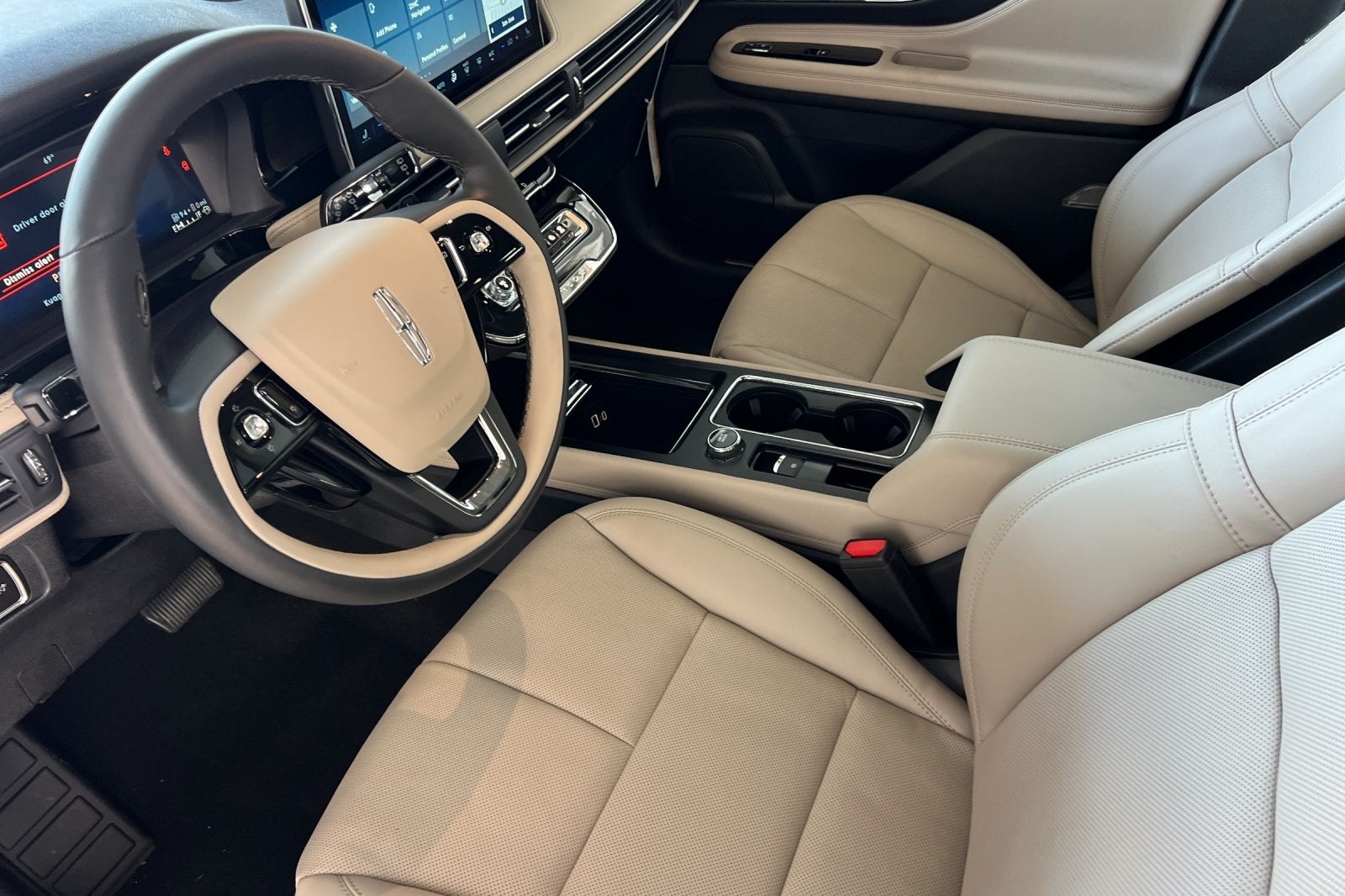 2025 Lincoln Corsair Plug-In Hybrid Grand Touring