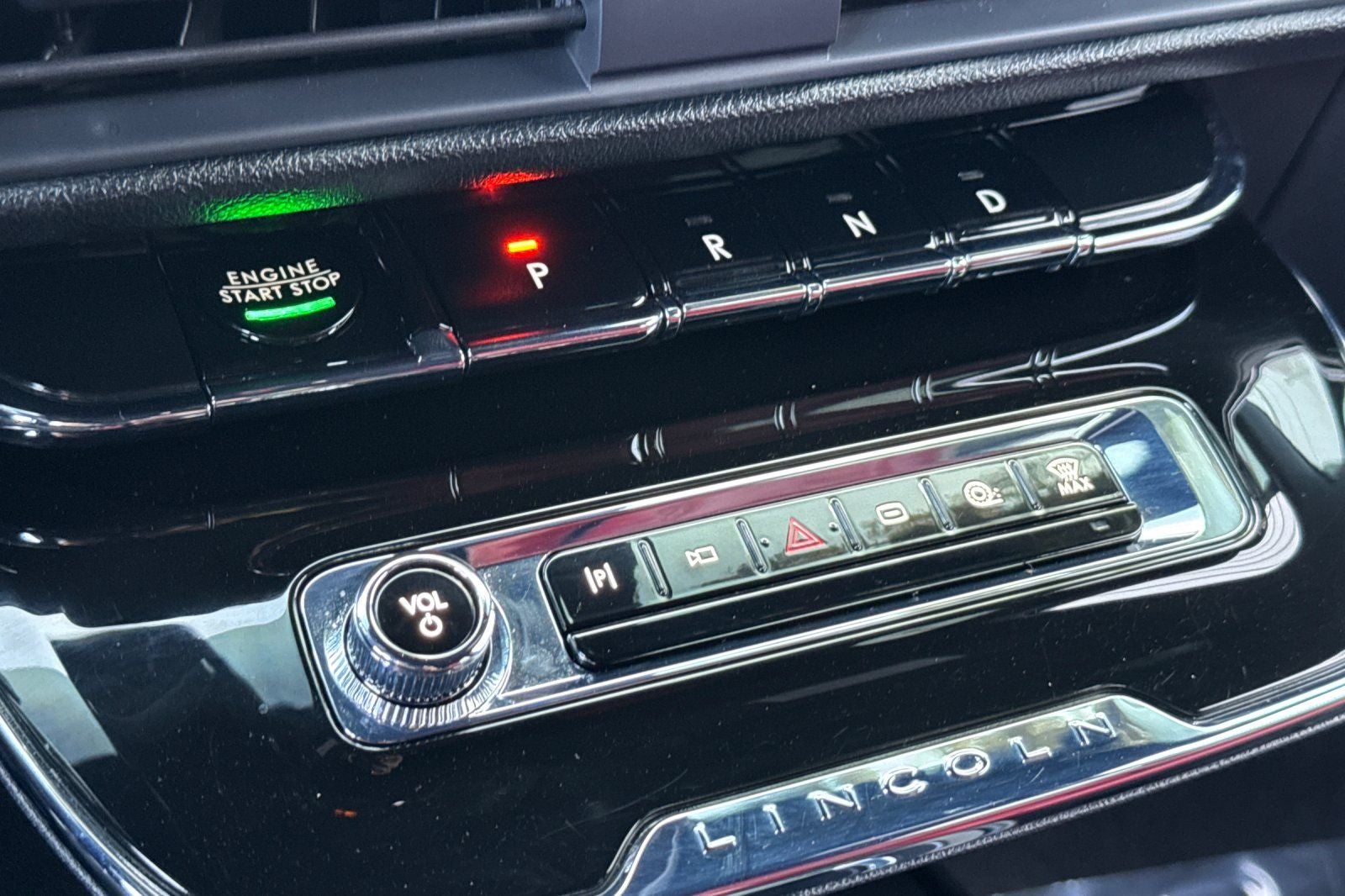 2025 Lincoln Corsair Plug-In Hybrid Grand Touring Equipment Group 302A