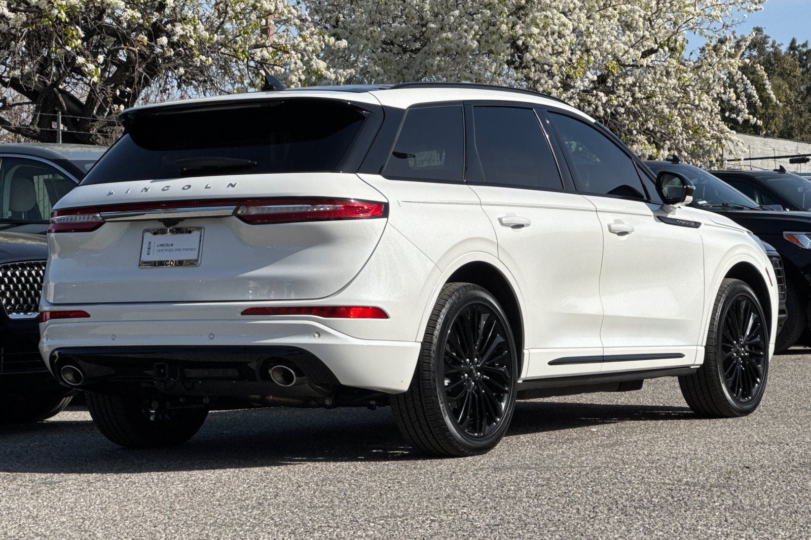 2025 Lincoln Corsair Plug-In Hybrid Grand Touring Equipment Group 302A