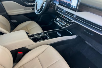 2025 Lincoln Corsair Plug-In Hybrid Grand Touring Equipment Group 301A