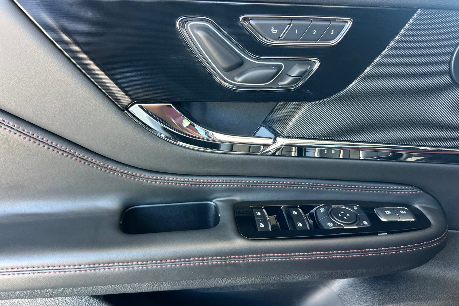 2025 Lincoln Corsair Plug-In Hybrid Grand Touring