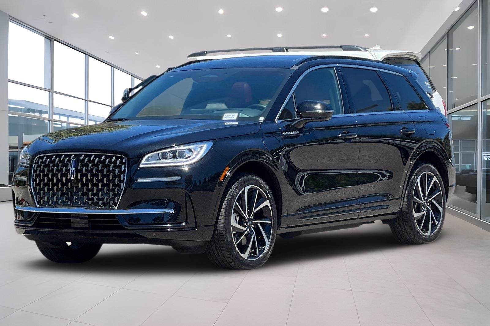 2025 Lincoln Corsair Plug-In Hybrid Grand Touring