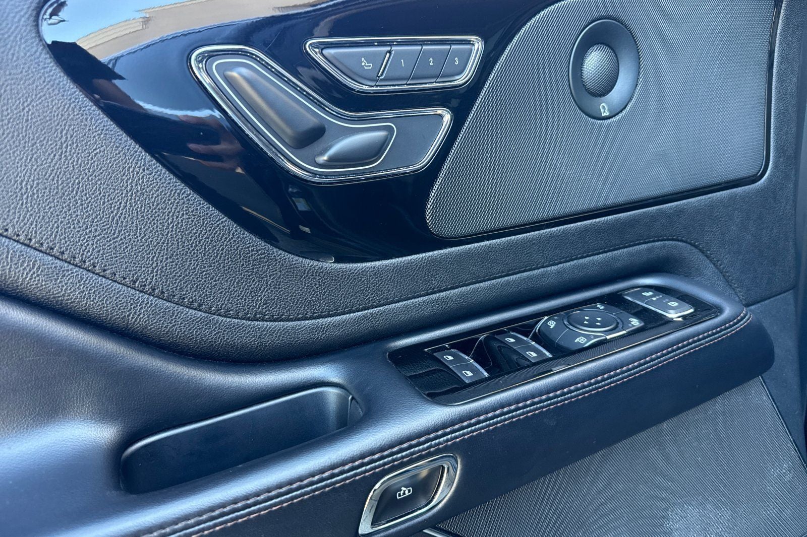 2022 Lincoln Aviator Plug-In Hybrid Grand Touring