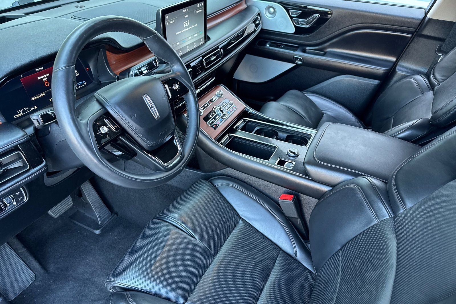 2021 Lincoln Aviator Plug in Grand Touring Equipment Group 302A