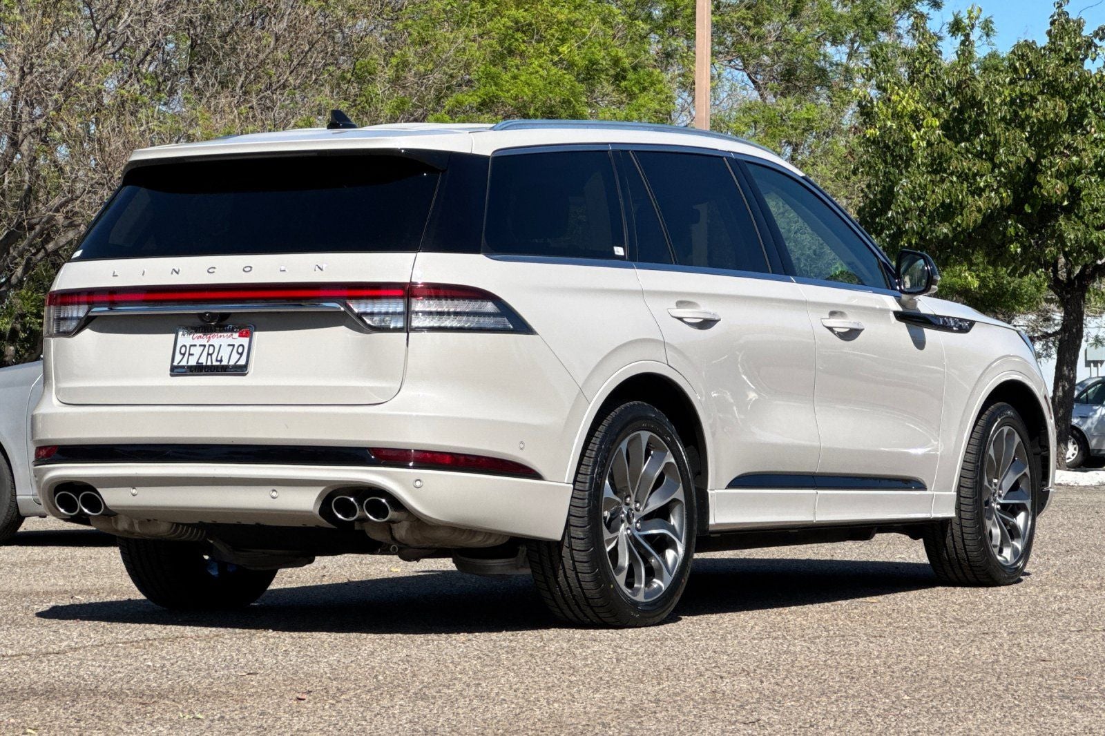 2023 Lincoln Aviator Plug-In Hybrid Grand Touring