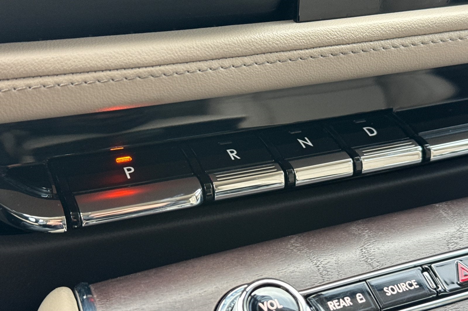 2023 Lincoln Aviator Plug-In Hybrid Grand Touring Equipment Group 301A