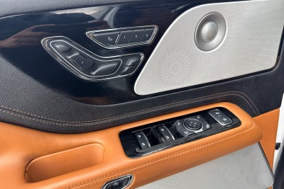 2022 Lincoln Aviator Plug-In Hybrid Black Label Grand Touring