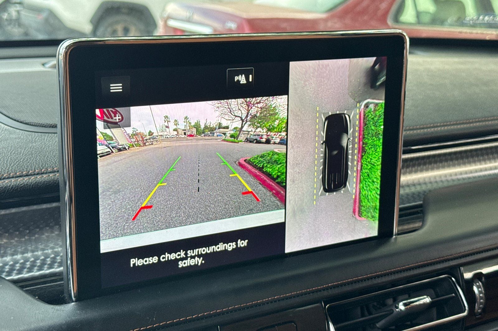 2022 Lincoln Aviator Plug-In Hybrid Black Label Grand Touring