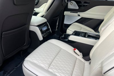 2023 Lincoln Aviator Plug-In Hybrid Black Label Grand Touring Equipment Group 900A