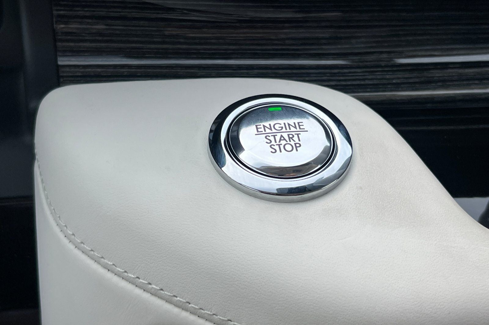 2023 Lincoln Aviator Plug-In Hybrid Black Label Grand Touring Equipment Group 900A