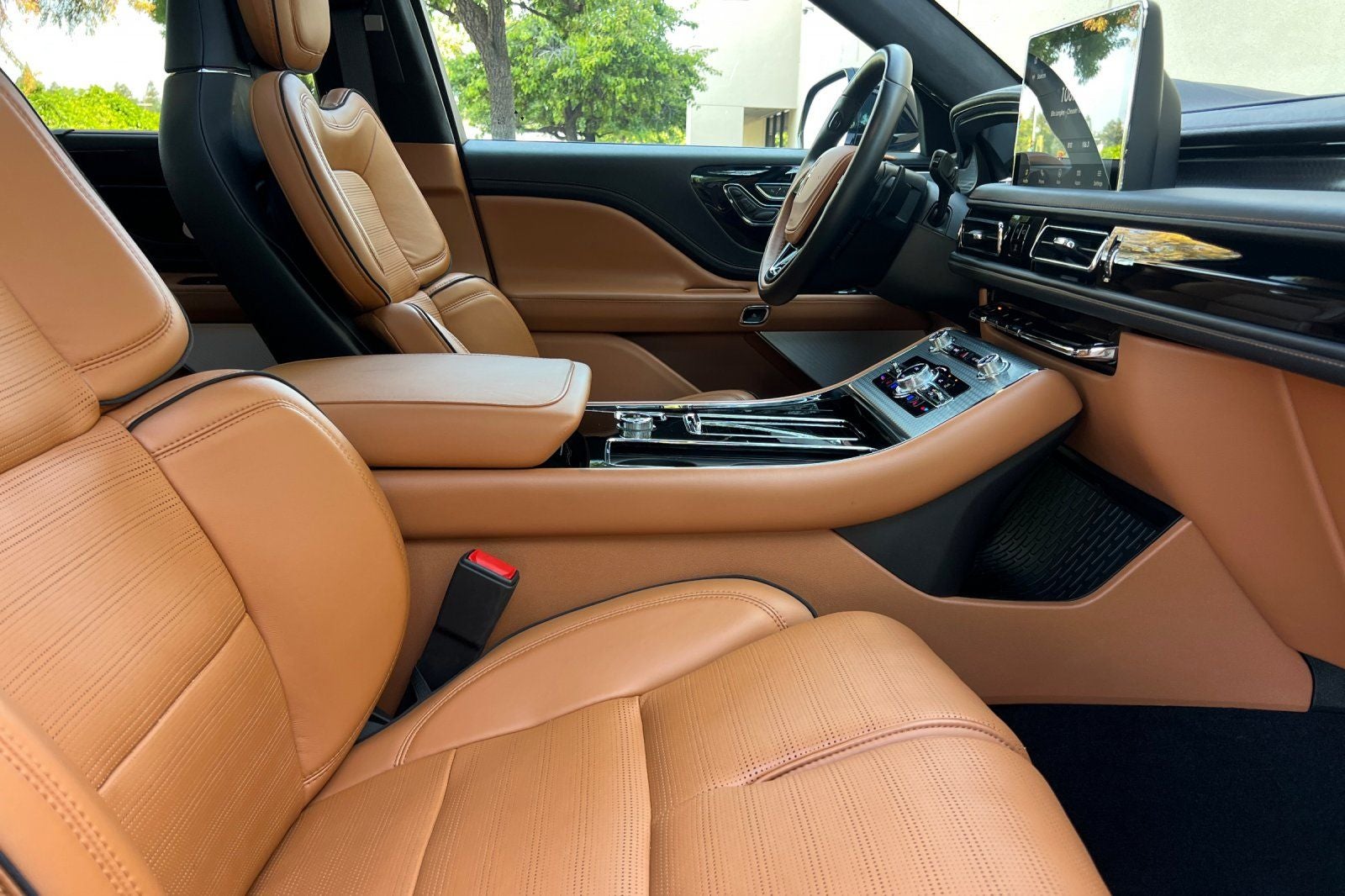 2020 Lincoln Aviator Plug-In Hybrid Black Label Grand Touring
