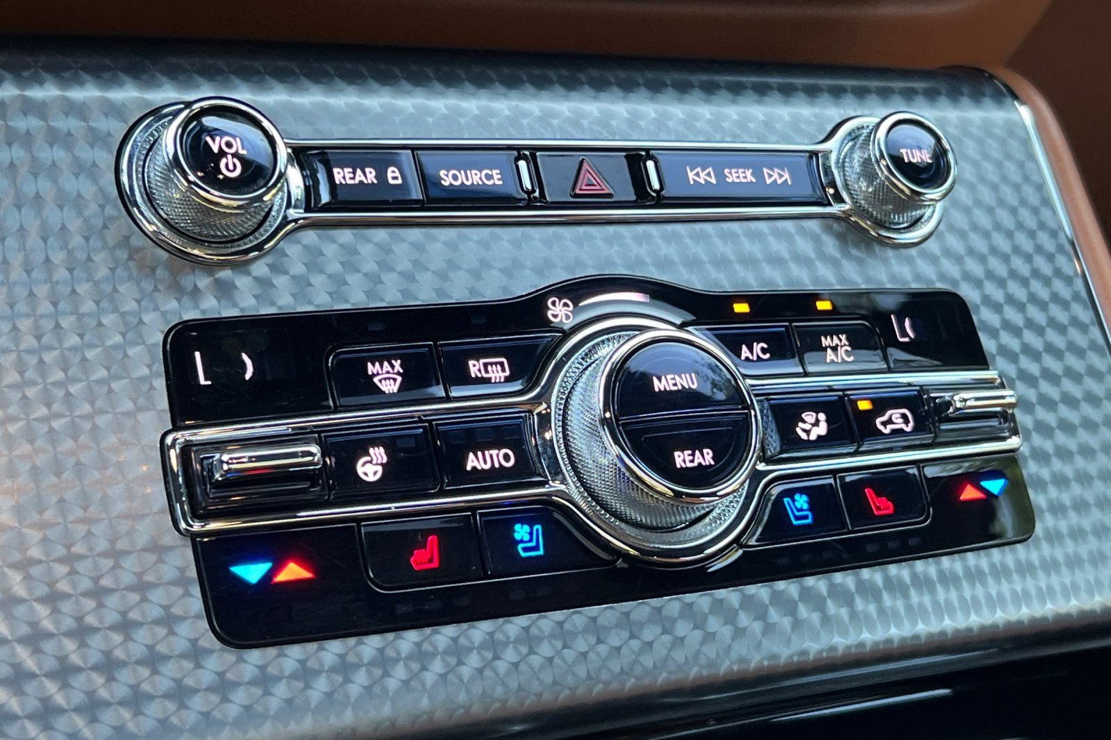 2020 Lincoln Aviator Plug-In Hybrid Black Label Grand Touring