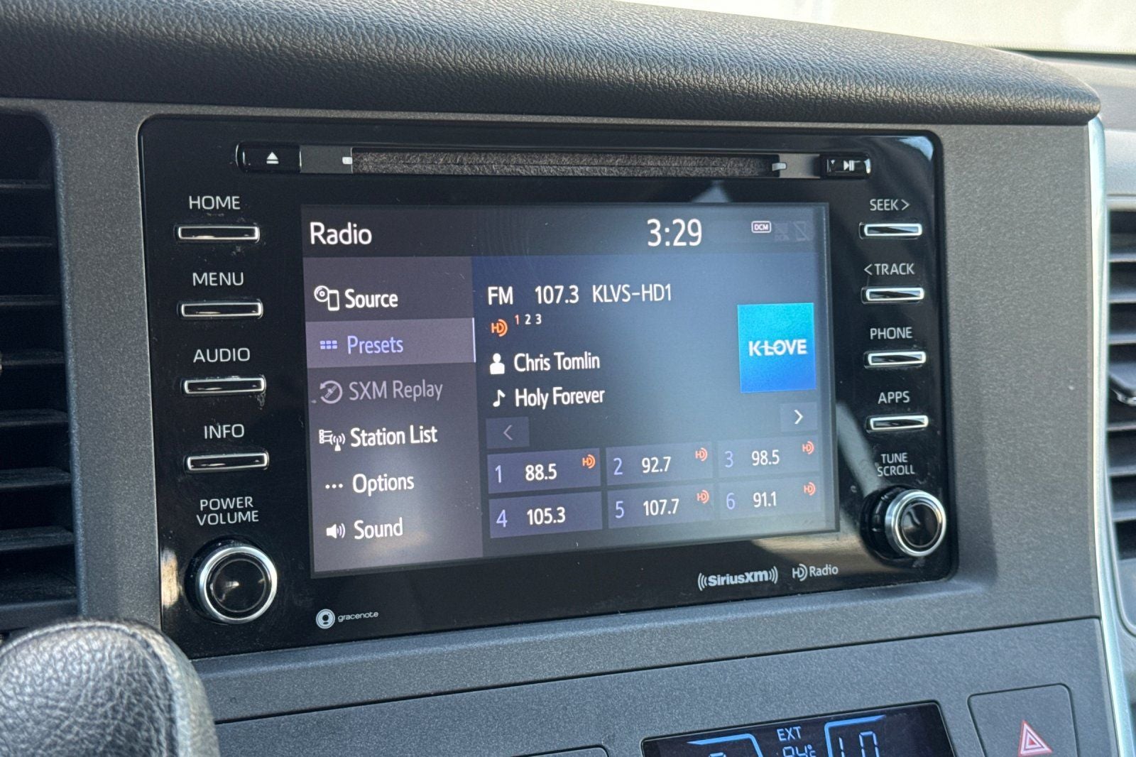 2018 Toyota Sienna LE 8 Passenger
