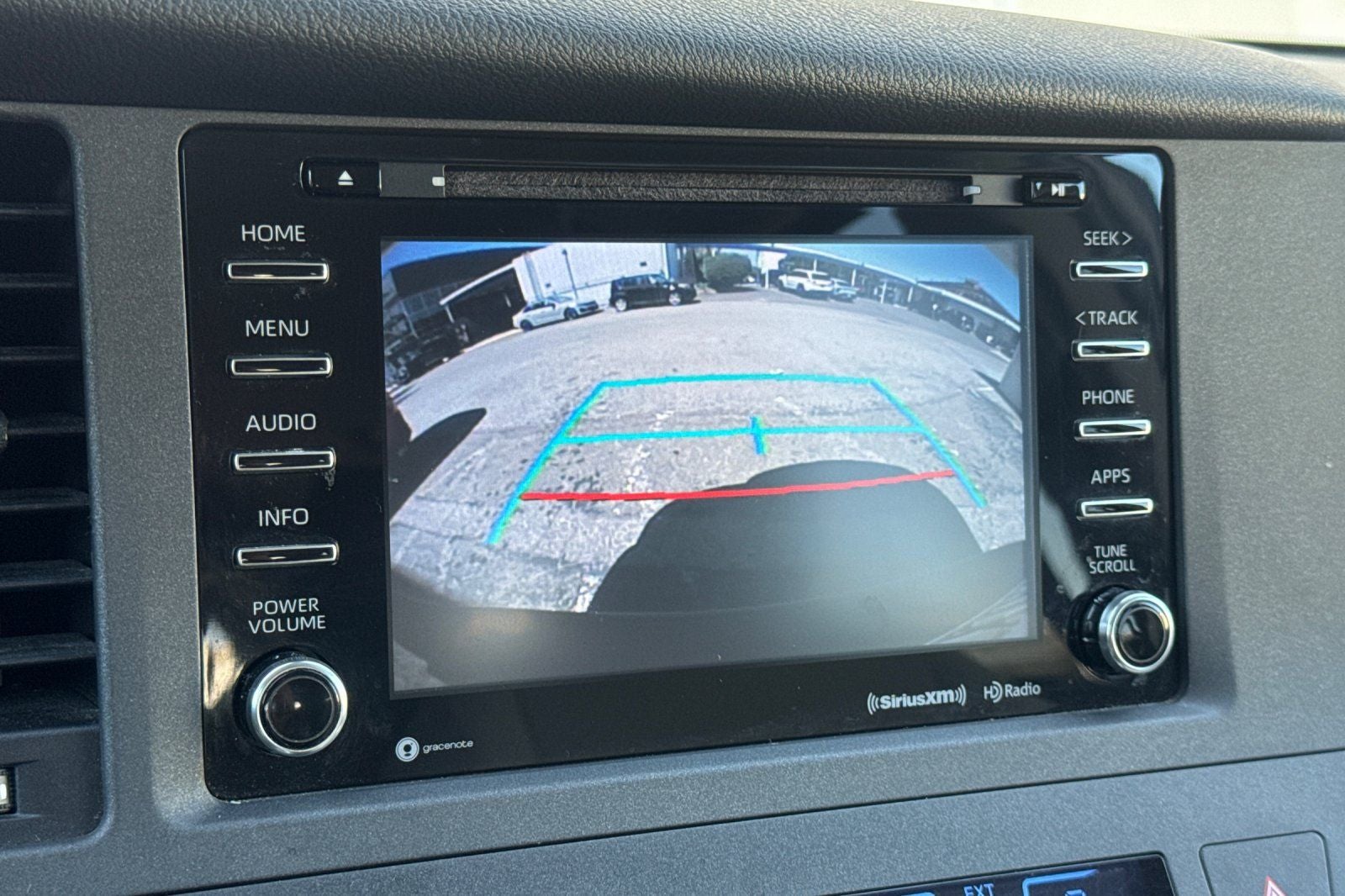 2018 Toyota Sienna LE 8 Passenger
