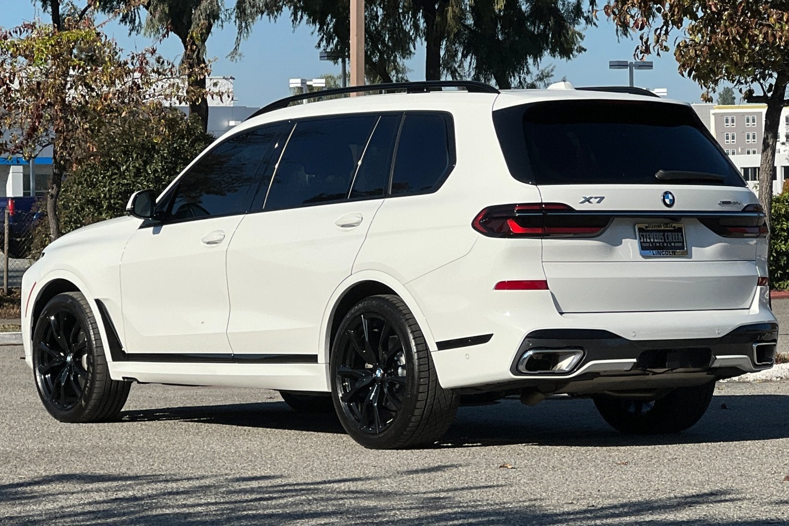 2023 BMW X7 xDrive40i M Sport Package