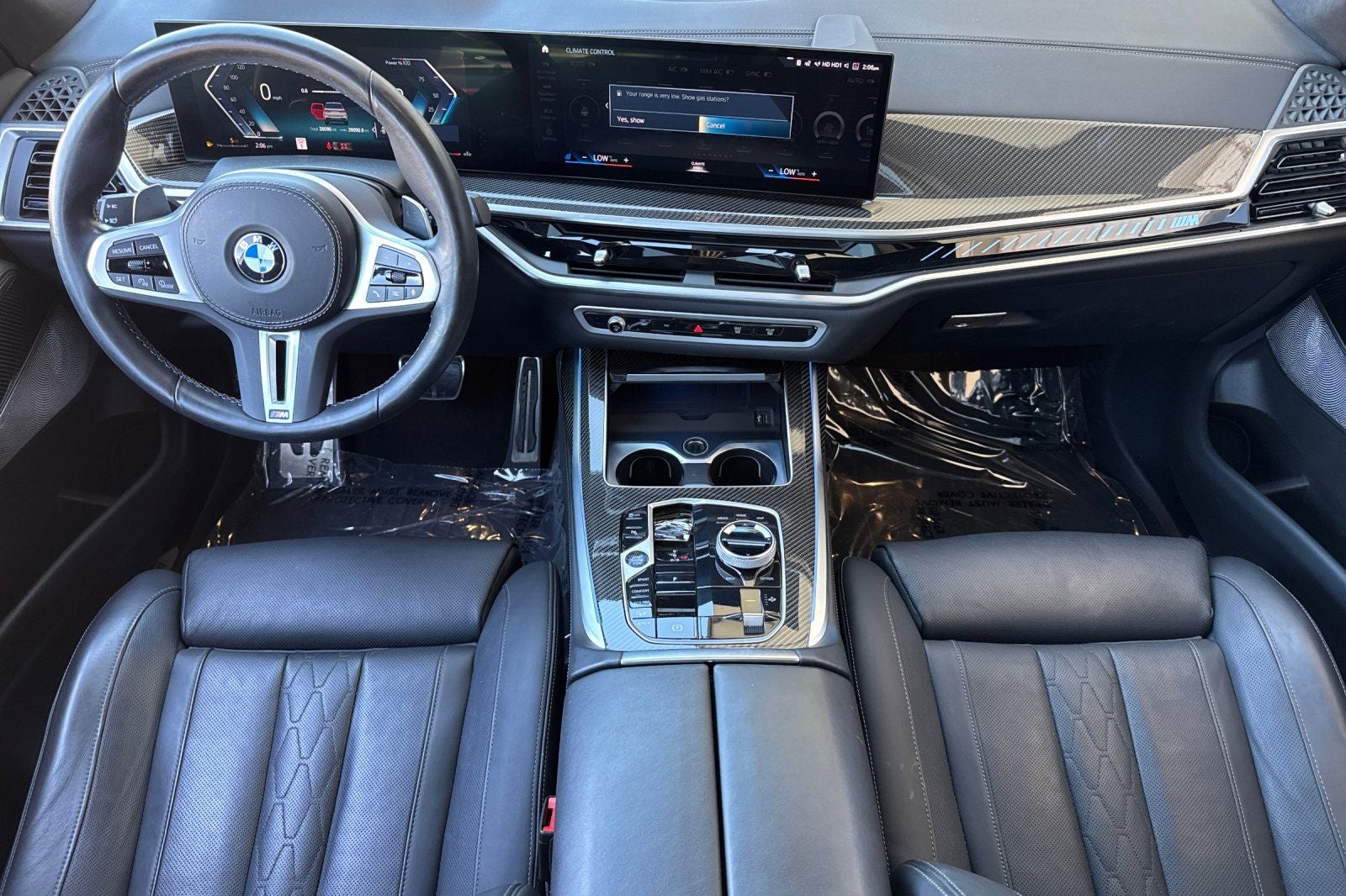 2023 BMW X7 M60i