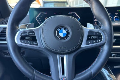 2023 BMW X7 M60i
