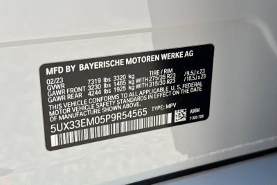 2023 BMW X7 M60i