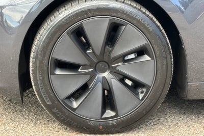 2024 Tesla Model 3 Long Range