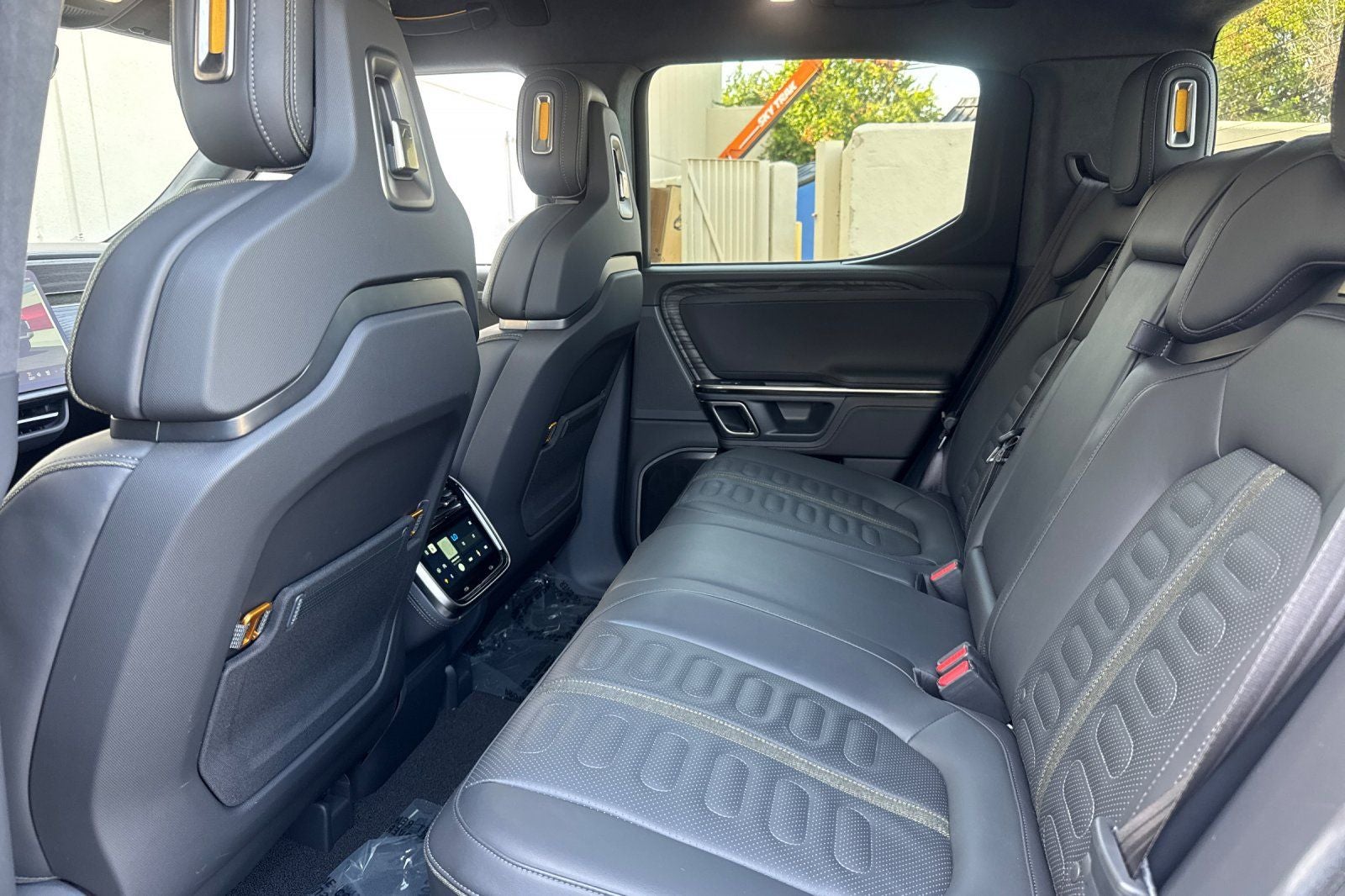 2022 Rivian R1T Adventure