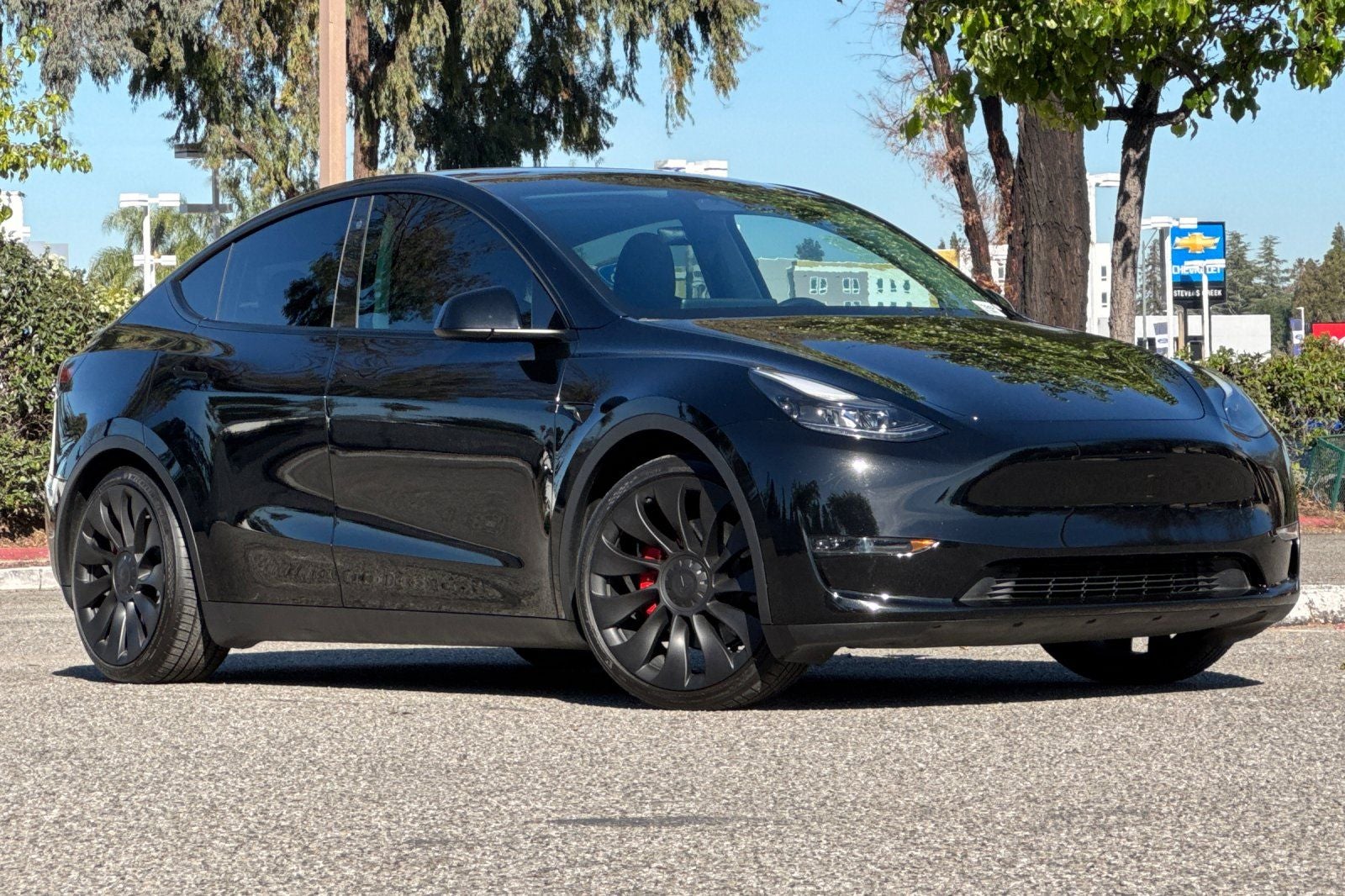 2023 Tesla Model Y Performance