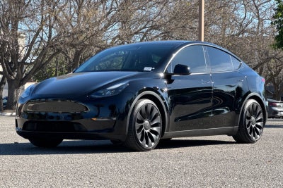 2023 Tesla Model Y Performance