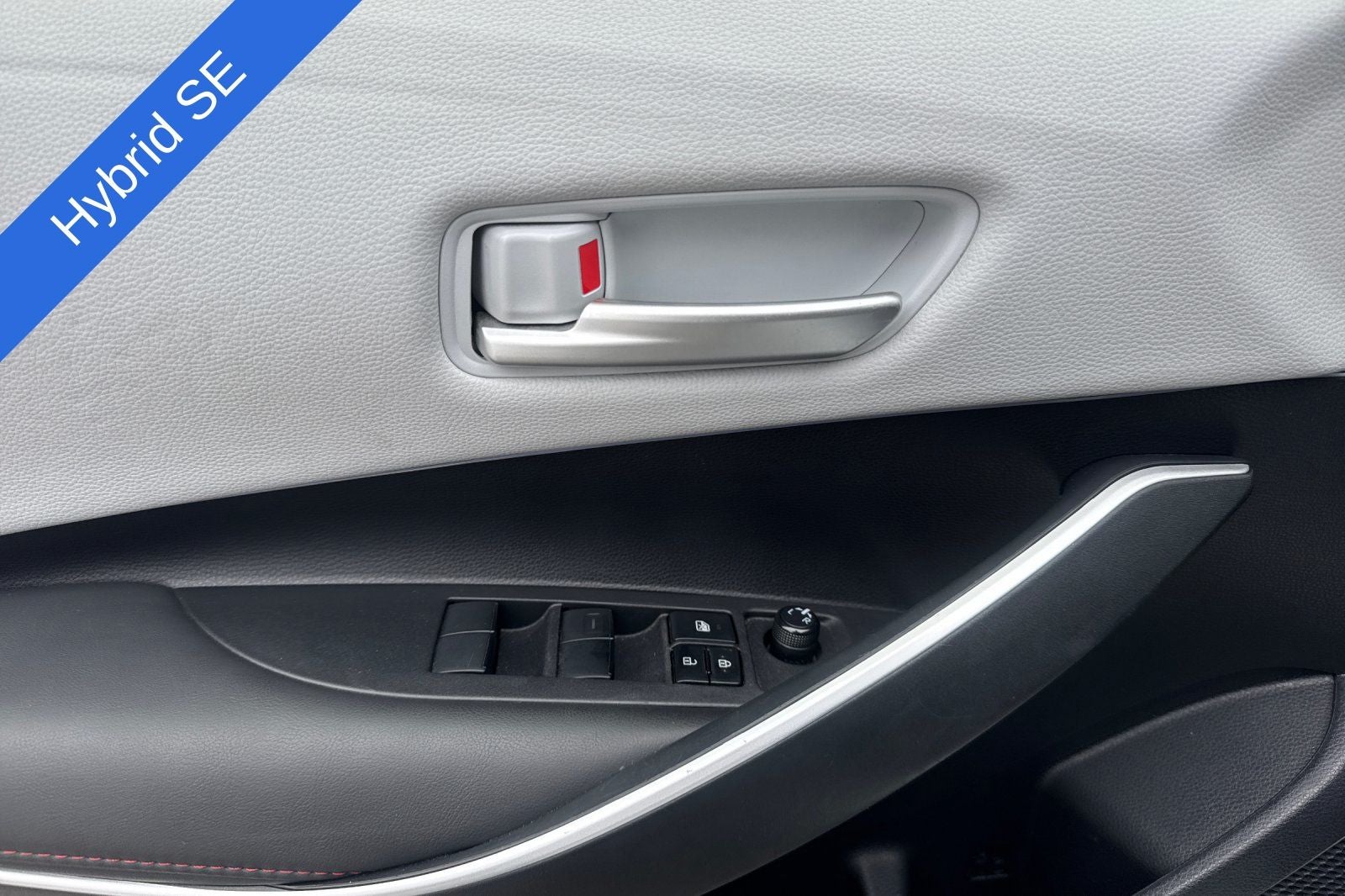 2024 Toyota Corolla Hybrid SE