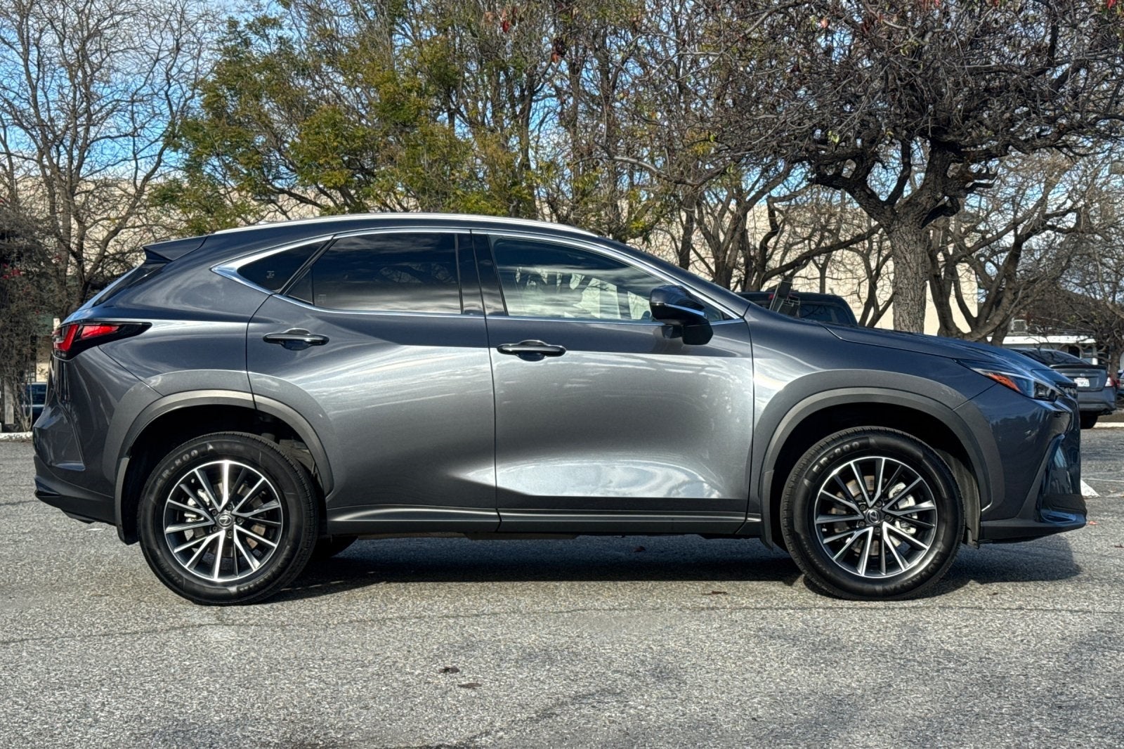 2022 Lexus NX 350h Base