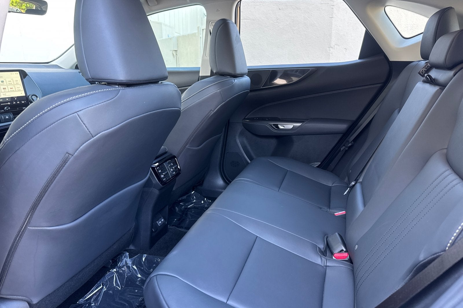 2025 Lexus NX 350h Base